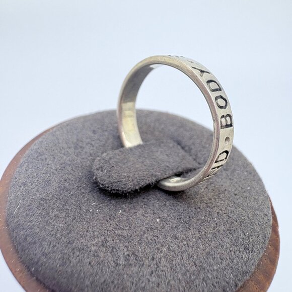 VTG Solid Sterling Silver 925 Peace Mind Body Spirit 4mm Band RIng Size 7.5 - Picture 4 of 9